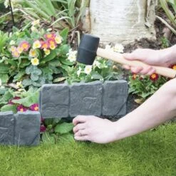 Tuinafboording Kunststof Steenlook Grijs - 240 Cm 9 Tuinafboording Kunststof Steenlook Grijs - 240 Cm -Tuinbenodigdheden tuinafboording steengrijs 240 cm 1484057391 3 600